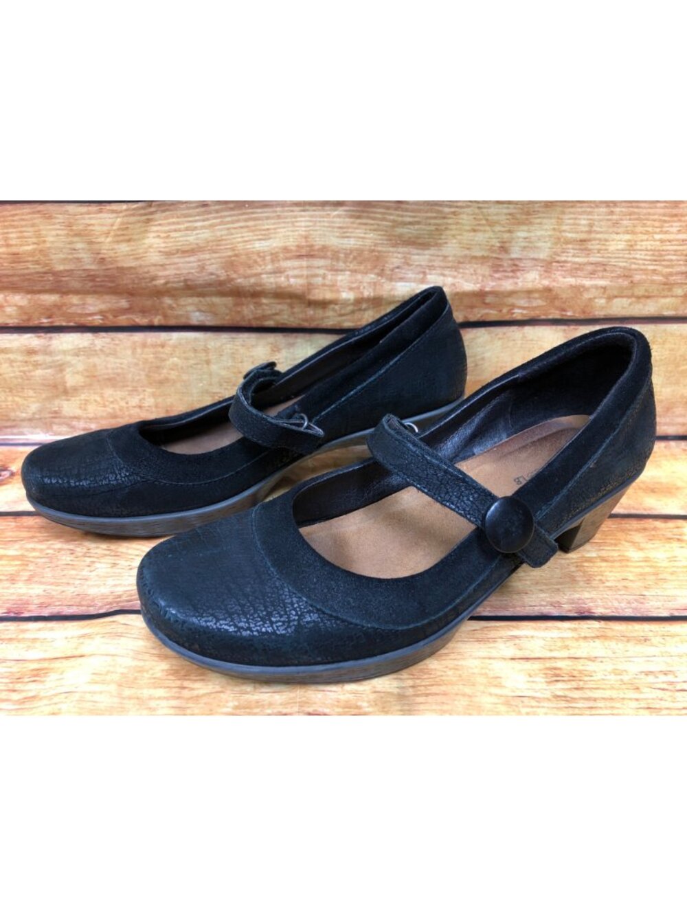 Naot Mary Jane Black Leather Button Heels Shoes Womens 39 /8 (n7b)